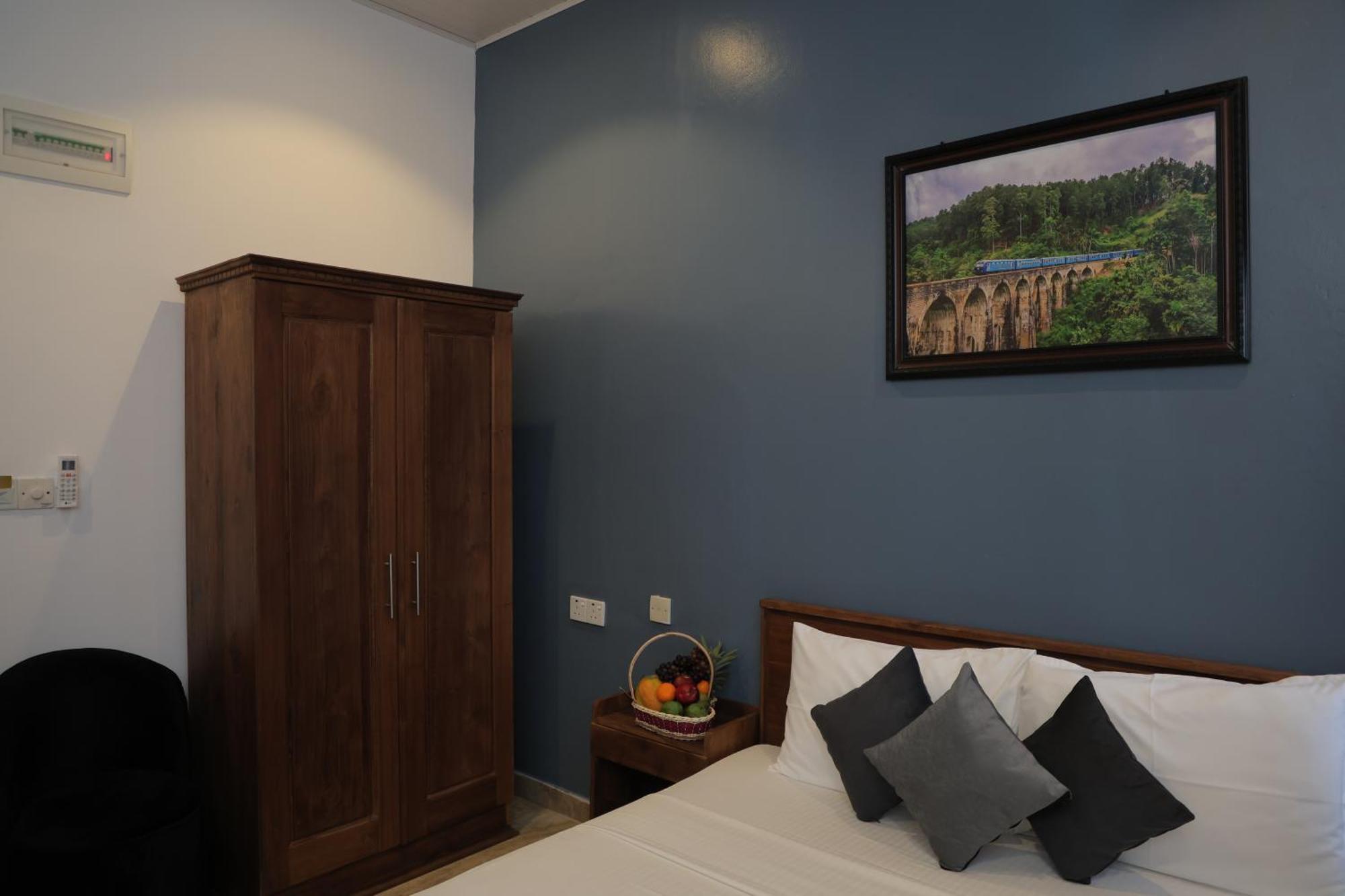 Pearl Island Inn Jaffna Exterior foto